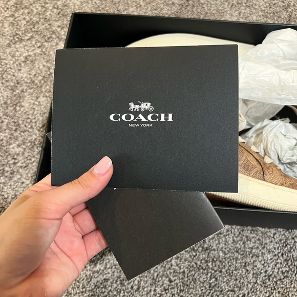 Low line lace up coach sneakers - Picture 4 of 5